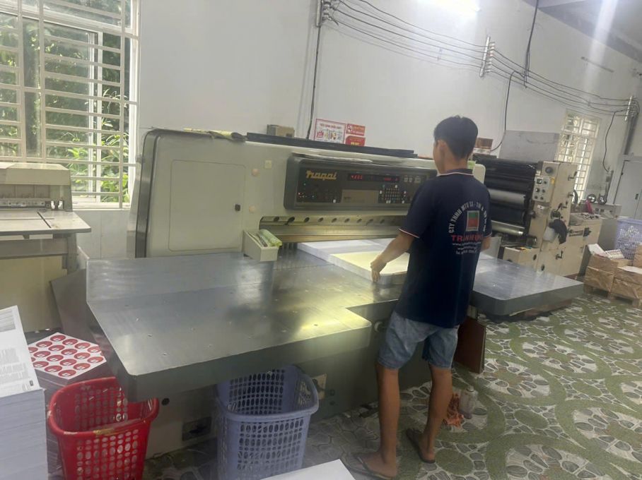 Máy cắt lập trình NAGAI 1.16m